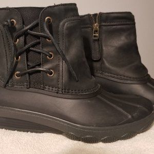 Sperry Boots size 6.5